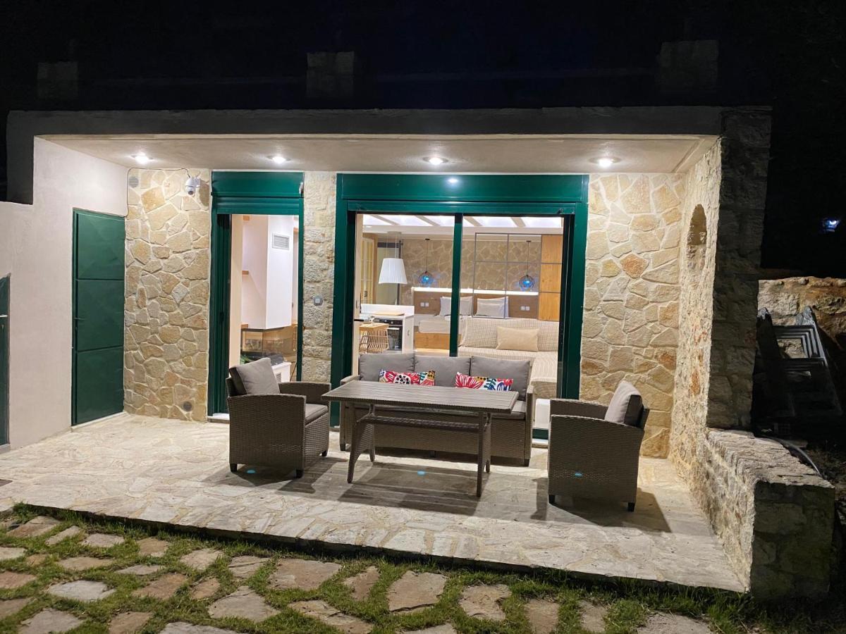 Papaduke House Διαμέρισμα Καλύβες Εξωτερικό φωτογραφία